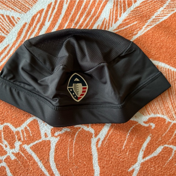 New Era NFL Training Skull Cap with AAF Logo - Picture 2 of 8